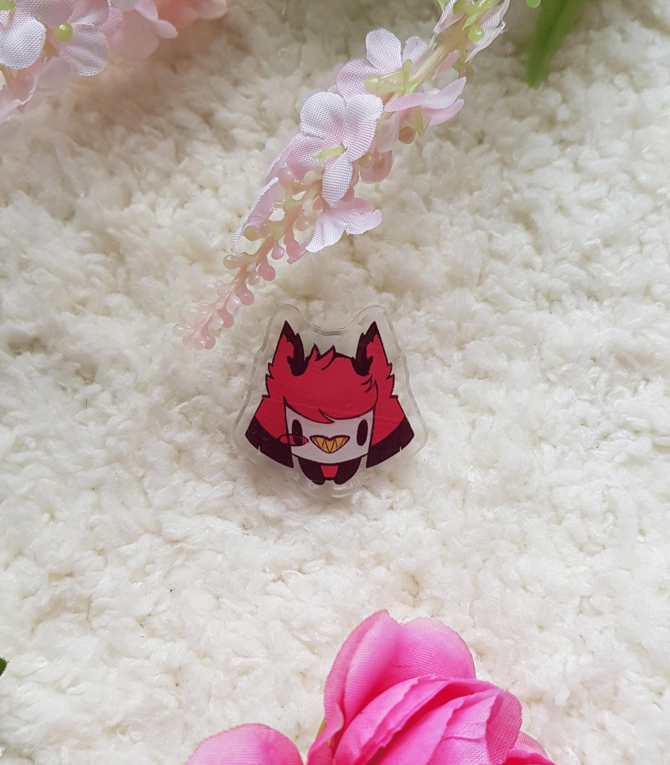 Hazbin Hotel | Acrylic pin | Fan Made | Fan Art | Cosplay pin | Chibi Style | Radio Apple Demon | Gift for Him or Her - Imagen 2
